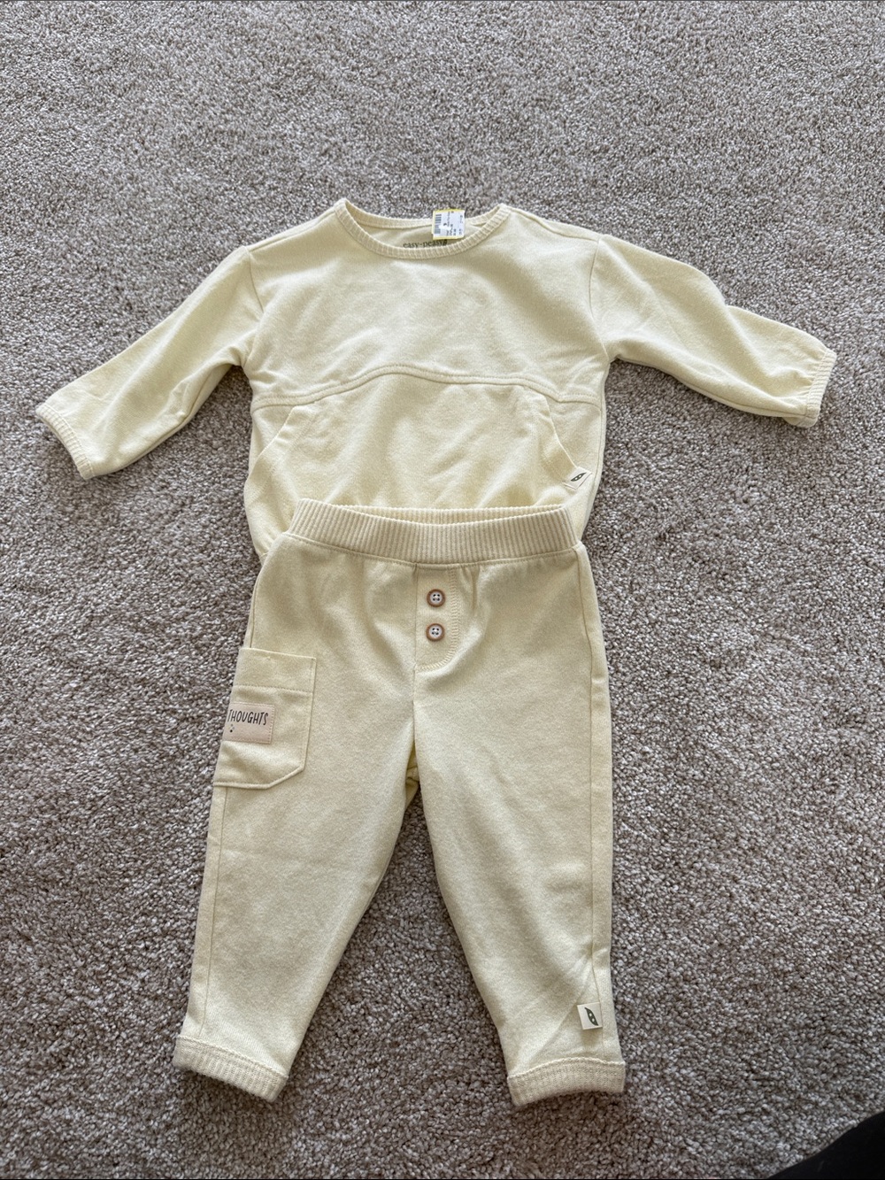 Baby Cream Matching Knit Top & Jogger Set